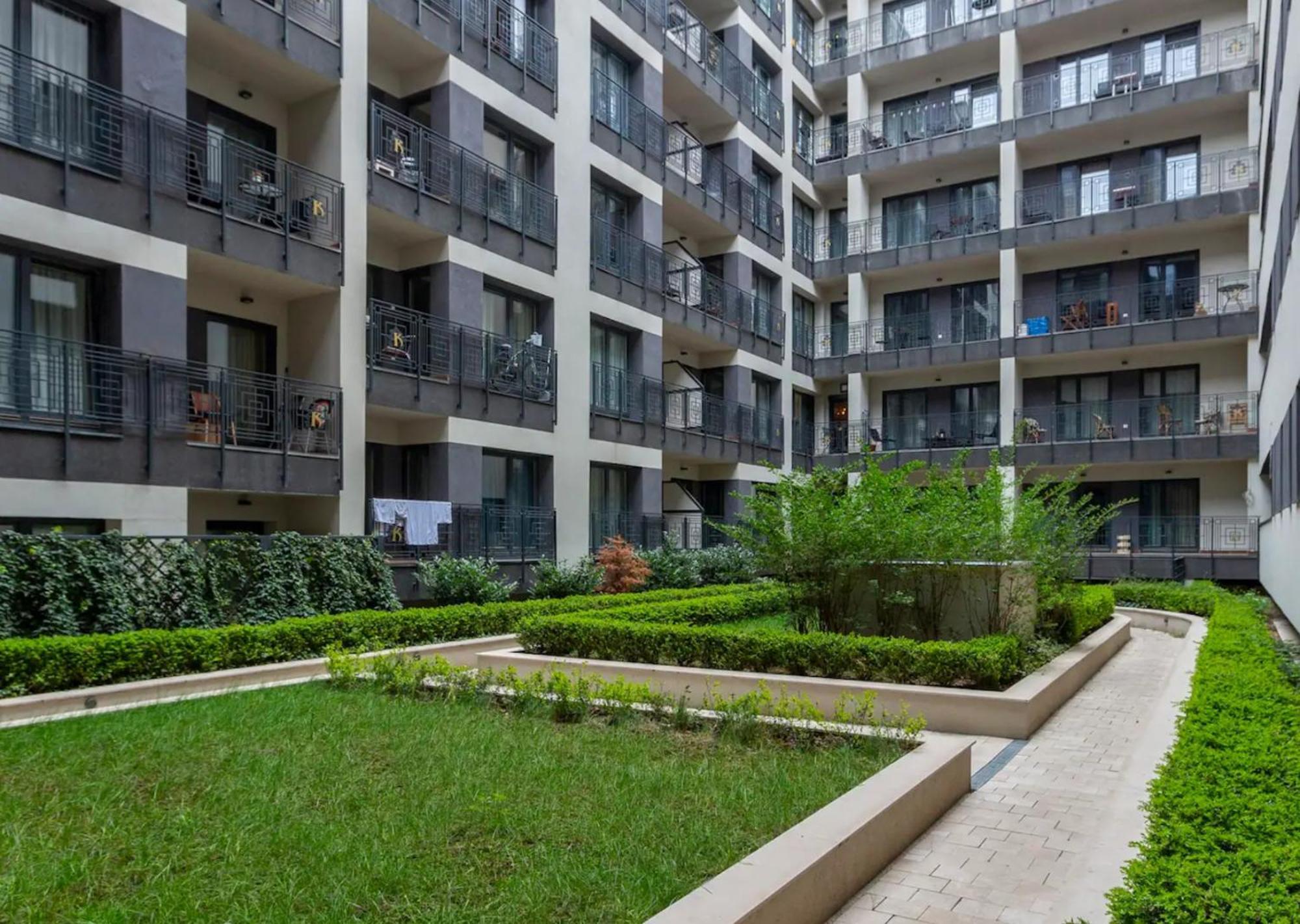 Appartement Romantic At Center With Garage And Rooftop Pool